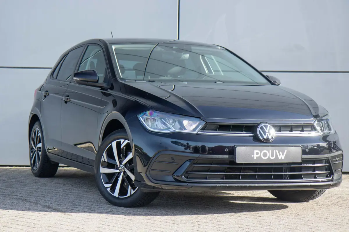 1.0 TSI 95pk Life | Parkeersensor Voor & Achter | Lichtmetalen Velgen 16" | Apple Carplay/Android Auto