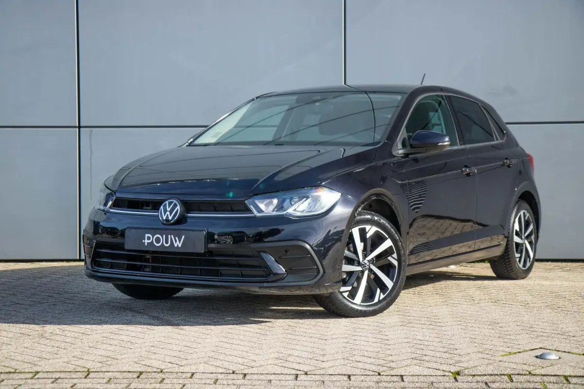 1.0 TSI 95pk Life | Parkeersensor Voor & Achter | Lichtmetalen Velgen 16" | Apple Carplay/Android Auto