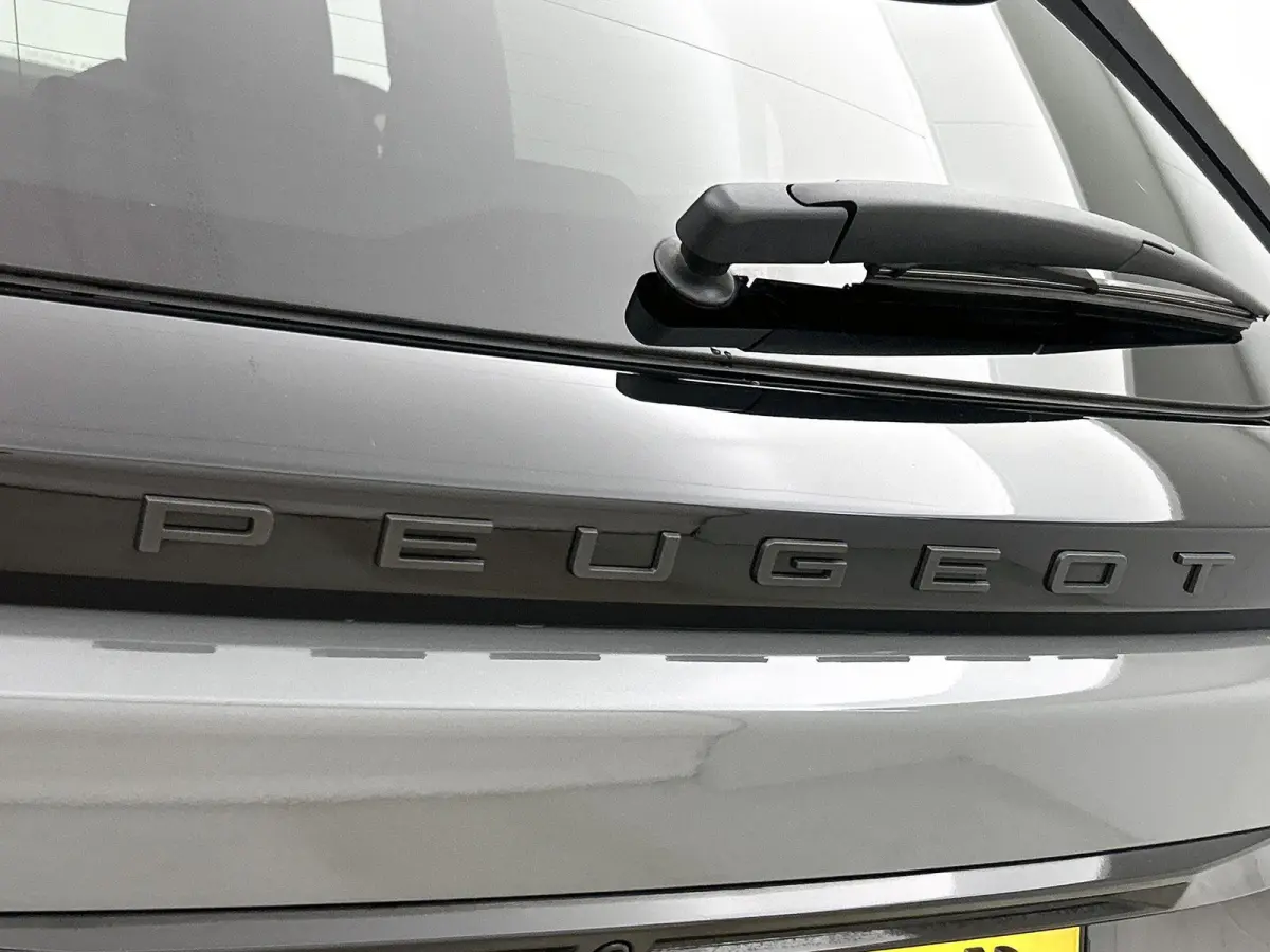 SUV GT Hybrid 145pk Automaat | Navigatie | Panoramisch schuif-kanteldak | 360° Camera | Climate Control | Adaptieve Cruise Control | Full Led koplampen | Parkeersensoren v+a | Keyless | Arm