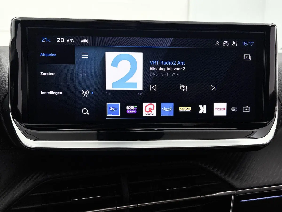 SUV GT Hybrid 145pk Automaat | Navigatie | Panoramisch schuif-kanteldak | 360° Camera | Climate Control | Adaptieve Cruise Control | Full Led koplampen | Parkeersensoren v+a | Keyless | Arm