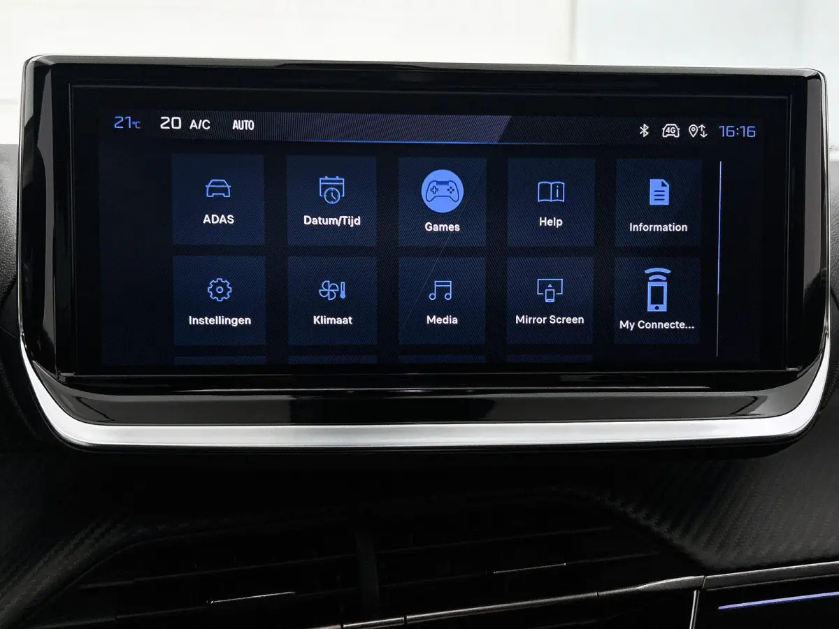 SUV GT Hybrid 145pk Automaat | Navigatie | Panoramisch schuif-kanteldak | 360° Camera | Climate Control | Adaptieve Cruise Control | Full Led koplampen | Parkeersensoren v+a | Keyless | Arm