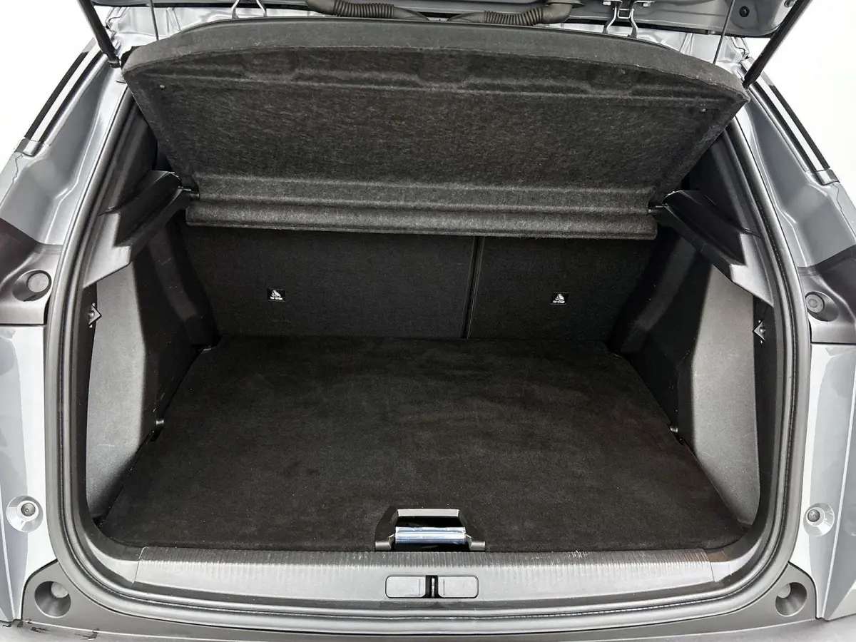 SUV GT Hybrid 145pk Automaat | Navigatie | Panoramisch schuif-kanteldak | 360° Camera | Climate Control | Adaptieve Cruise Control | Full Led koplampen | Parkeersensoren v+a | Keyless | Arm