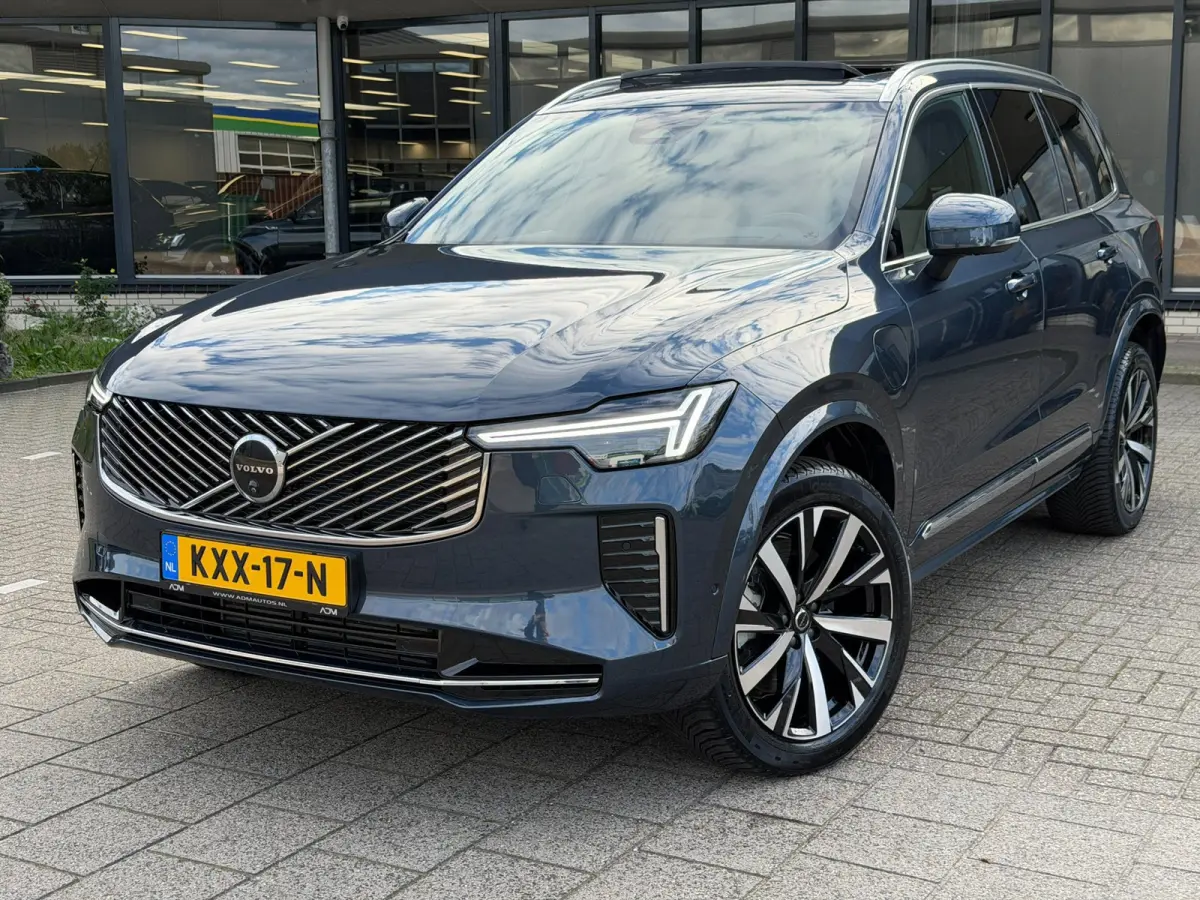 2.0 T8 Plug-in hybrid AWD Ultra Bright l ACC l Panoramadak l Harman/Kardon
