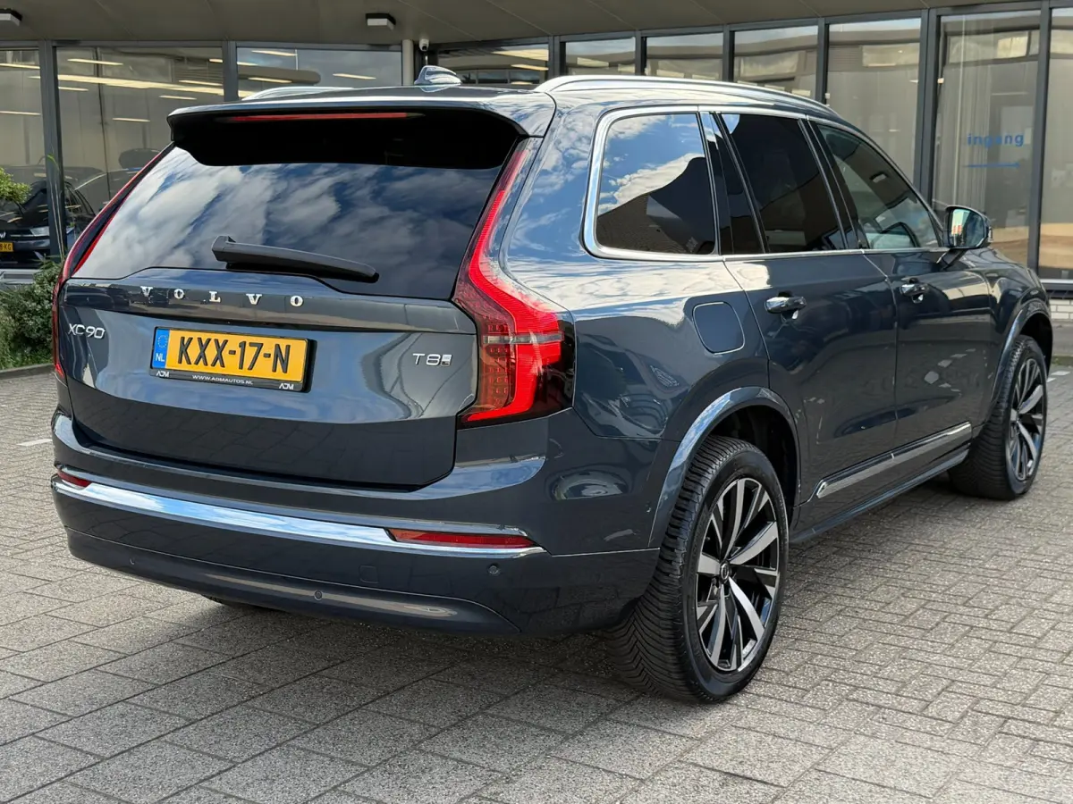 2.0 T8 Plug-in hybrid AWD Ultra Bright l ACC l Panoramadak l Harman/Kardon