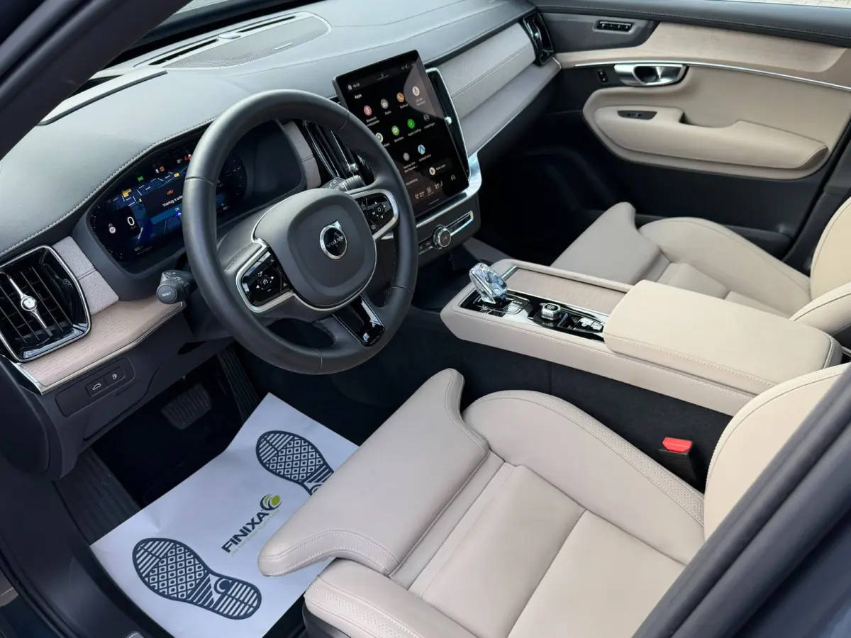 2.0 T8 Plug-in hybrid AWD Ultra Bright l ACC l Panoramadak l Harman/Kardon