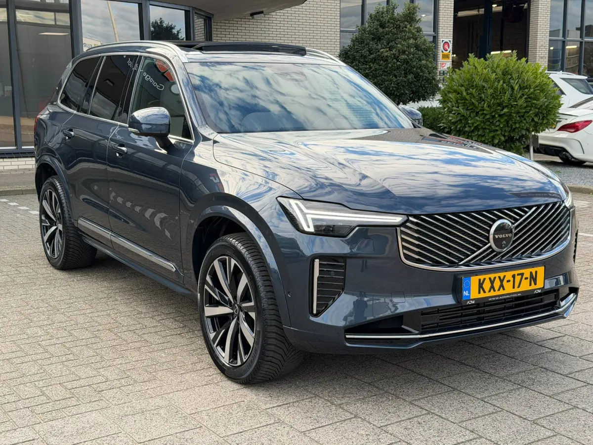 2.0 T8 Plug-in hybrid AWD Ultra Bright l ACC l Panoramadak l Harman/Kardon