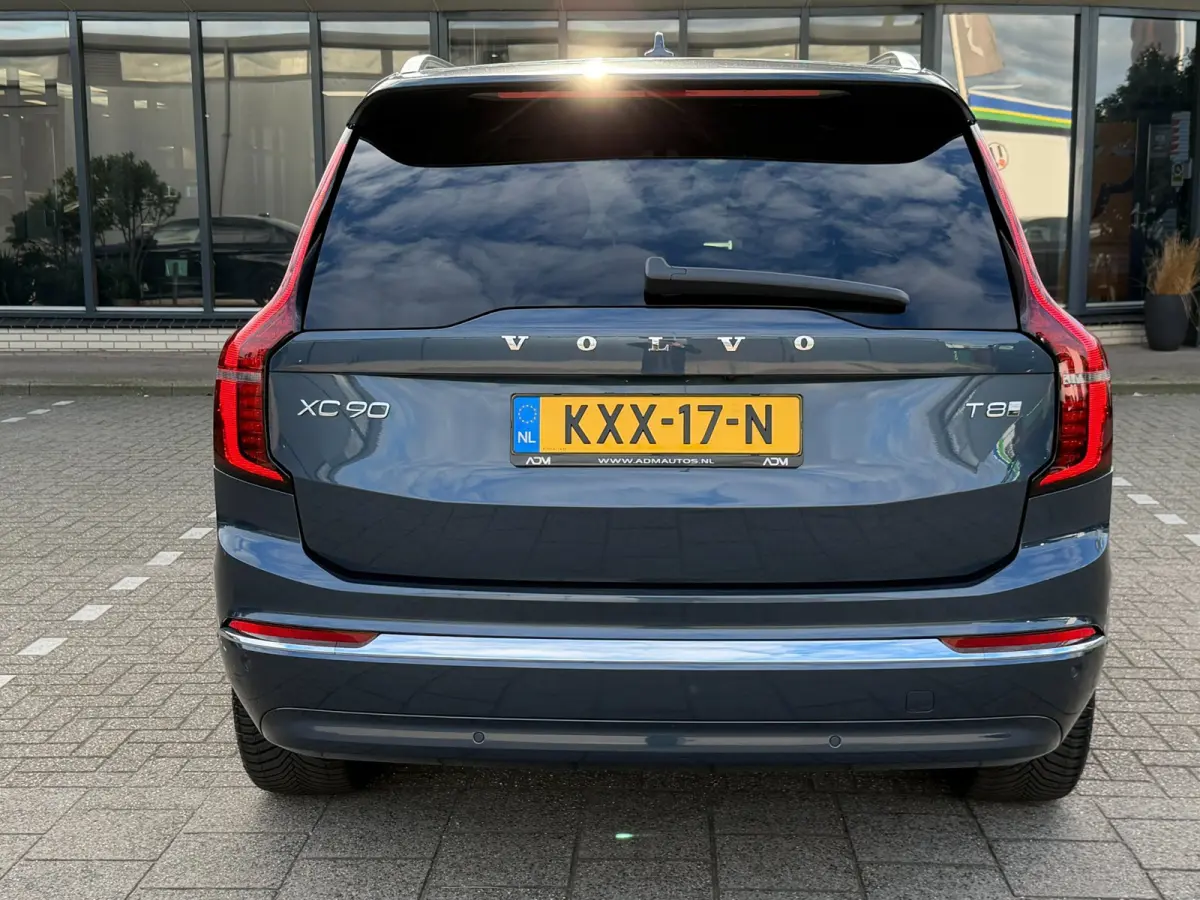 2.0 T8 Plug-in hybrid AWD Ultra Bright l ACC l Panoramadak l Harman/Kardon