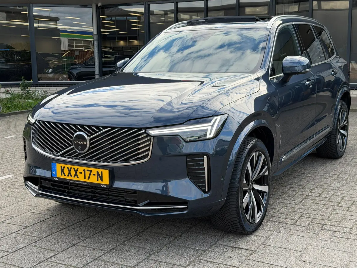 2.0 T8 Plug-in hybrid AWD Ultra Bright l ACC l Panoramadak l Harman/Kardon
