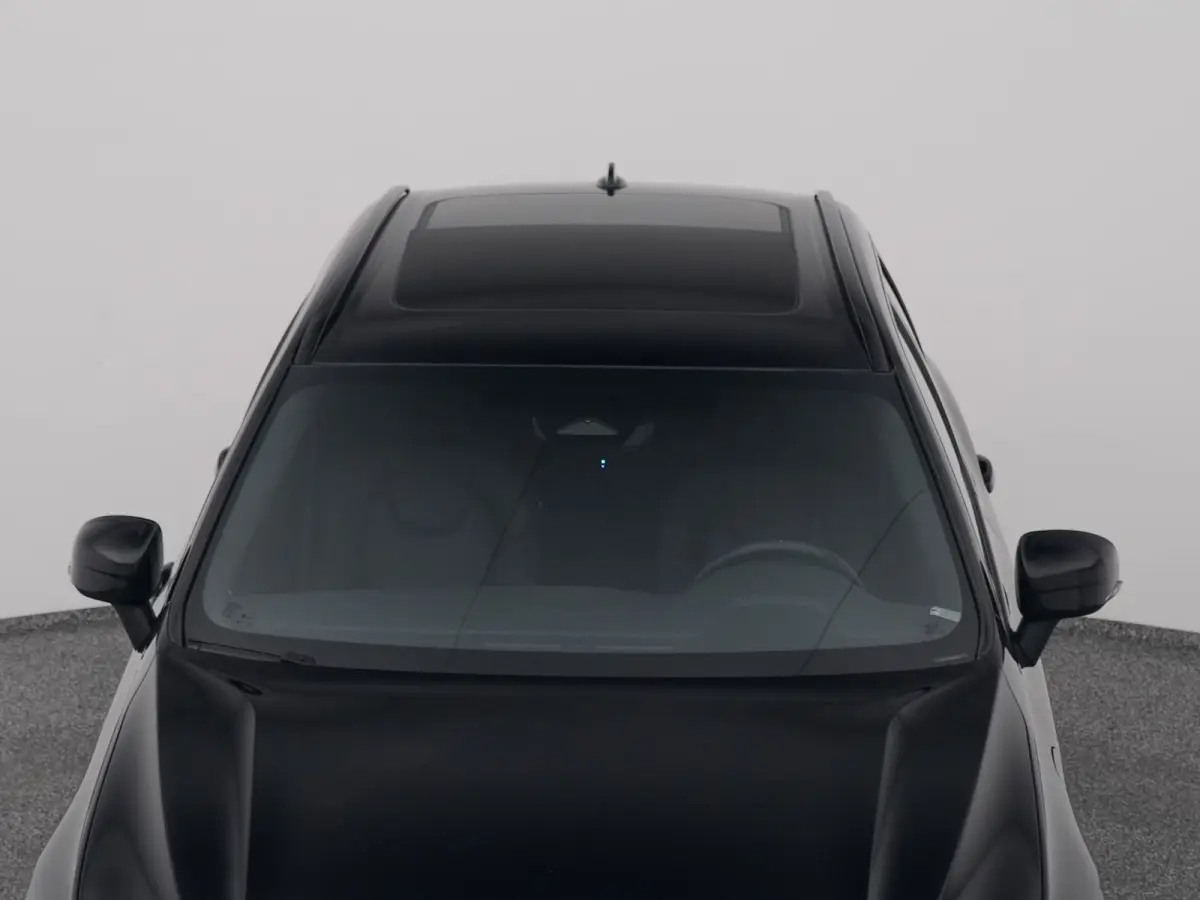 2.0 T6 Plug-in hybrid AWD Plus Dark Long Range | PANO | 360° | ADAPTIVE | H&K | STOELVENT. | STOEL- EN STUURVERW. | TREKHAAK
