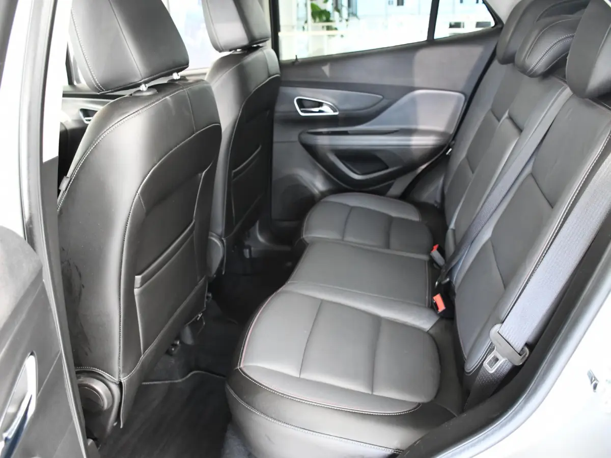 1.4 T Innovation | Lederen bekleding | Schuif-/Kanteldak | Trekhaak |