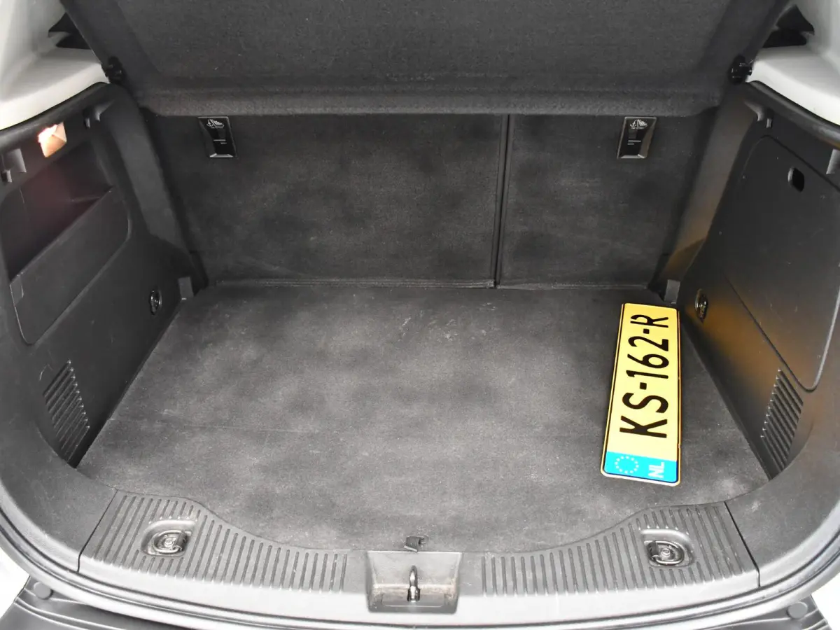 1.4 T Innovation | Lederen bekleding | Schuif-/Kanteldak | Trekhaak |