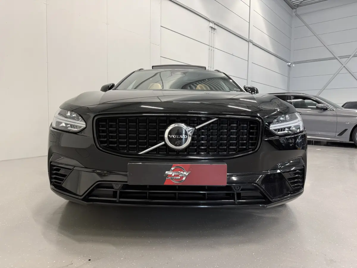 T8 AWD Ultimate Dark Long Range 455PK PANO/B&W/TREKHAAK/NAPPA-LEER/VENTILATIE+MASSAGE/GOOGLE/HEAD-UP/360CAMERA/19"/CRYSTAL-POOK/ACC/PILOT-ASSIST/EL.A.KLEP/BLACK-OPTIC/NET GROTE OH BEURT GEHA