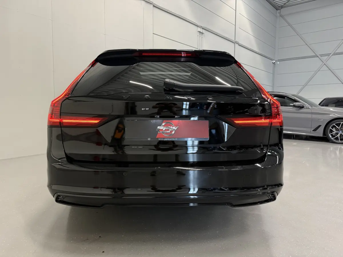 T8 AWD Ultimate Dark Long Range 455PK PANO/B&W/TREKHAAK/NAPPA-LEER/VENTILATIE+MASSAGE/GOOGLE/HEAD-UP/360CAMERA/19"/CRYSTAL-POOK/ACC/PILOT-ASSIST/EL.A.KLEP/BLACK-OPTIC/NET GROTE OH BEURT GEHA