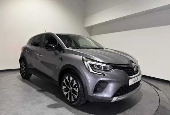 1.6 E-Tech Hybrid 145 Intens | Keyless | Apple CarPlay - Android Auto | LMV 17"