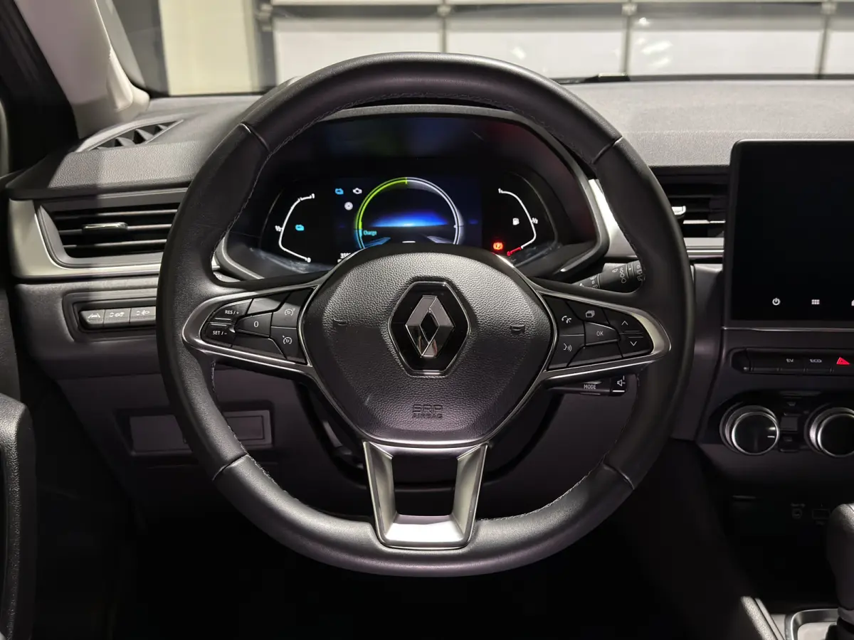 1.6 E-Tech Hybrid 145 Intens | Keyless | Apple CarPlay - Android Auto | LMV 17"