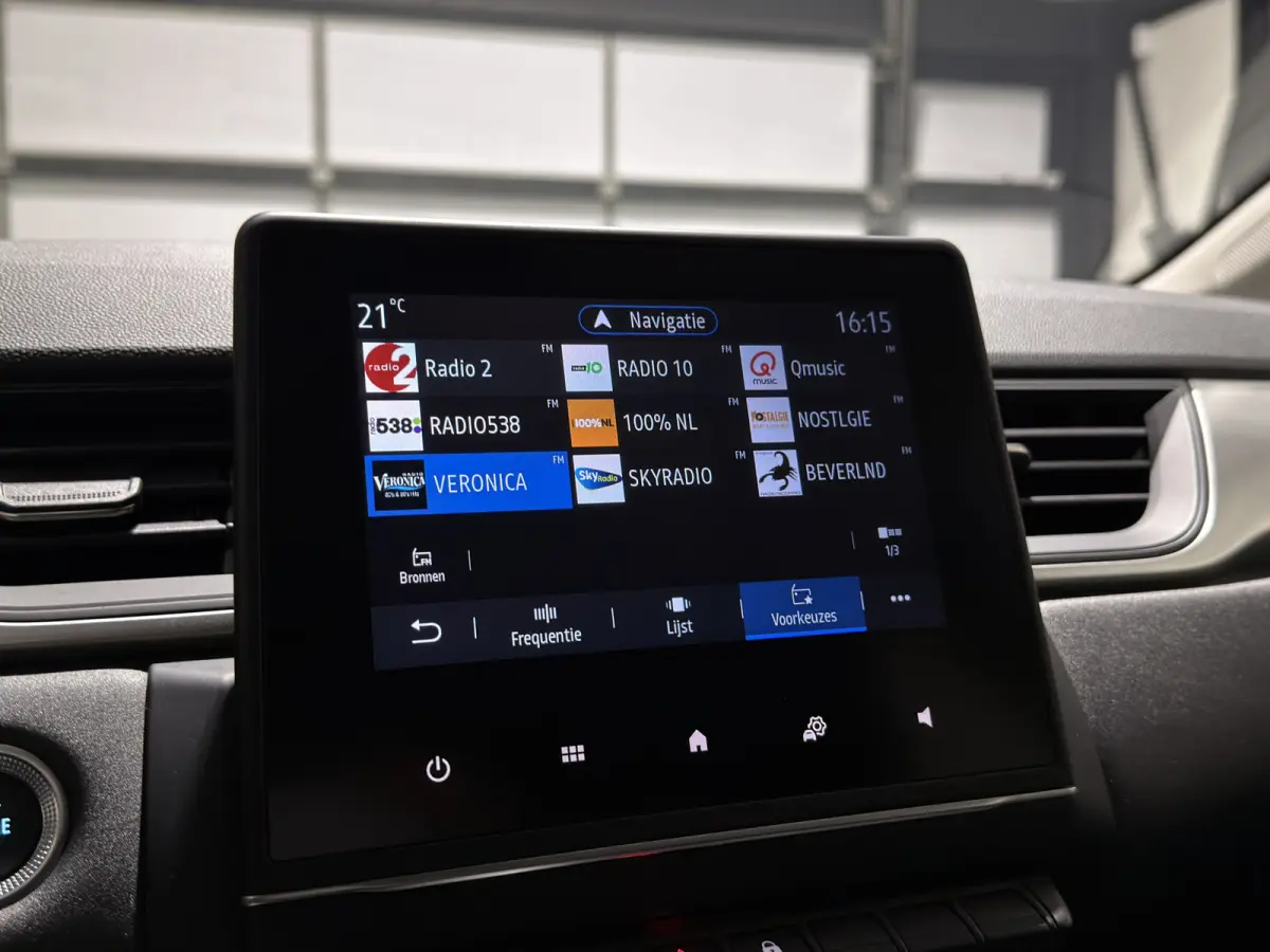 1.6 E-Tech Hybrid 145 Intens | Keyless | Apple CarPlay - Android Auto | LMV 17"