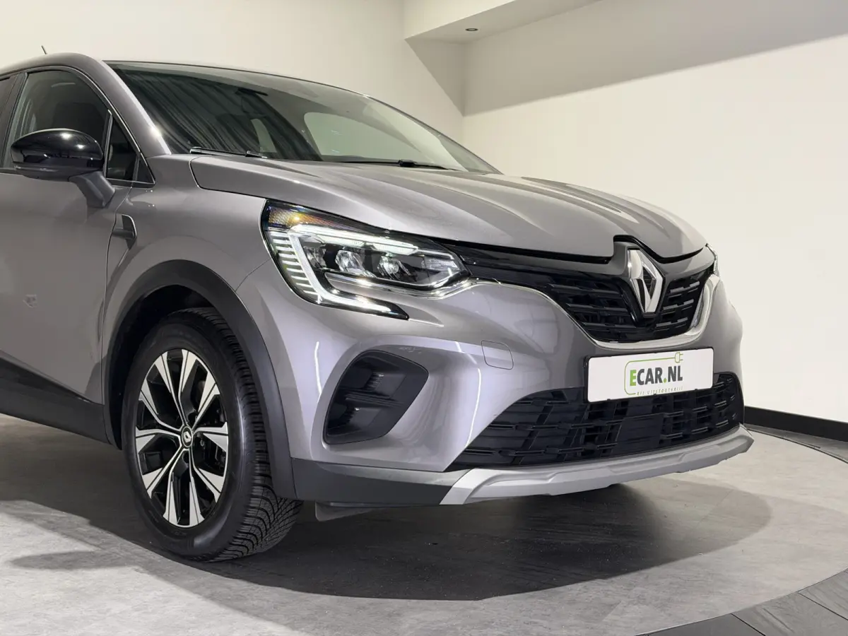 1.6 E-Tech Hybrid 145 Intens | Keyless | Apple CarPlay - Android Auto | LMV 17"