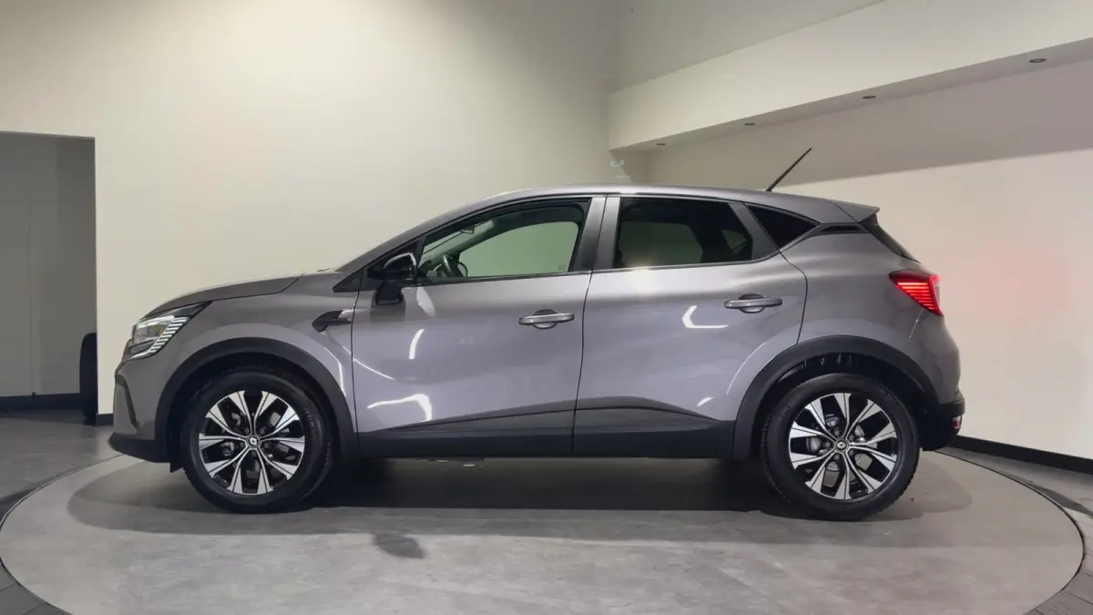 1.6 E-Tech Hybrid 145 Intens | Keyless | Apple CarPlay - Android Auto | LMV 17"
