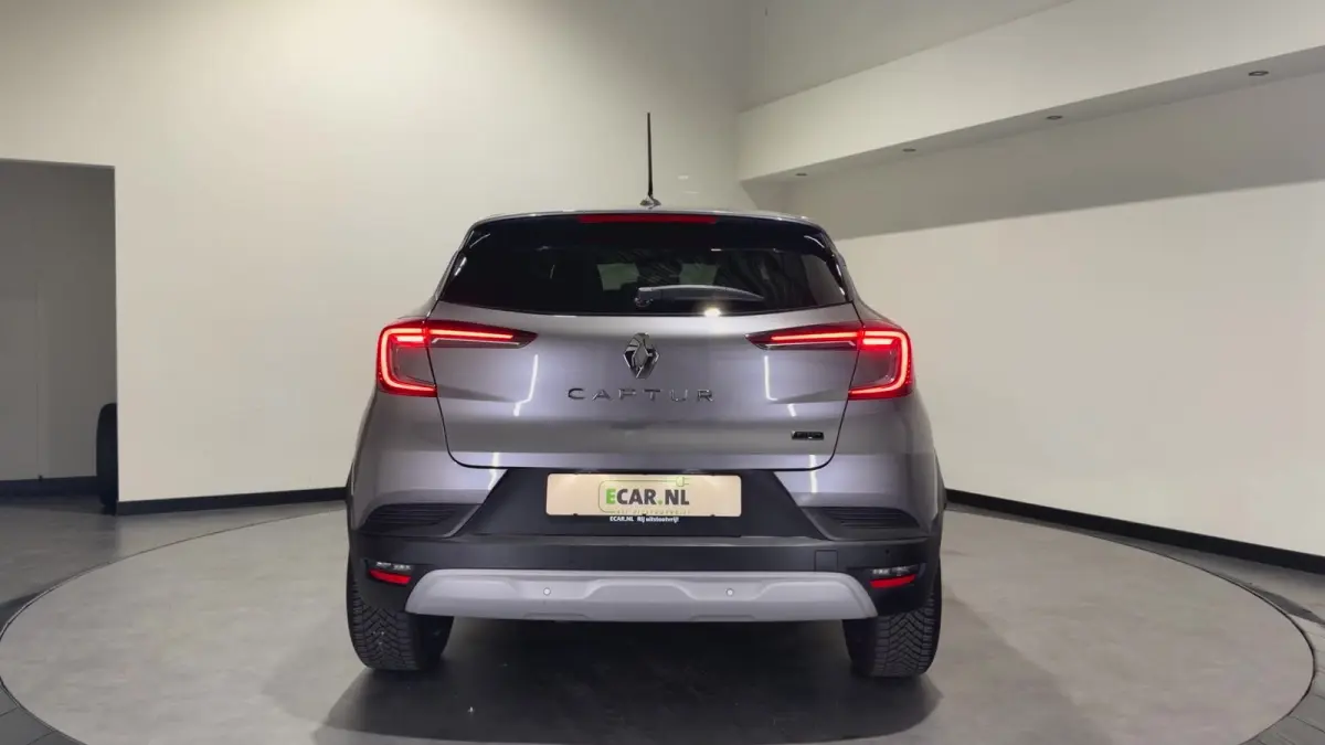 1.6 E-Tech Hybrid 145 Intens | Keyless | Apple CarPlay - Android Auto | LMV 17"