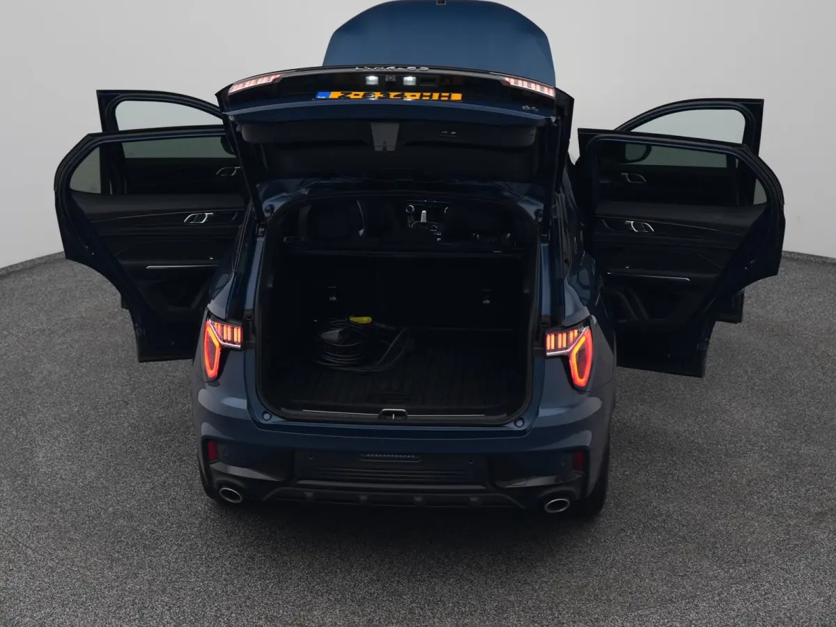 1.5 1.5 Plug-in Hybrid | 360° | BLACK | ZWARTE HEMEL | NLD AUTO