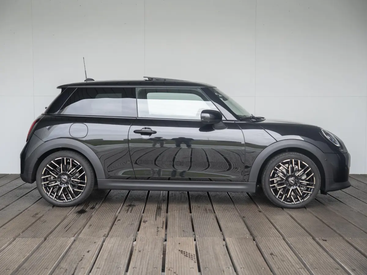 Cooper C | Favoured Uitvoering + Pakket L