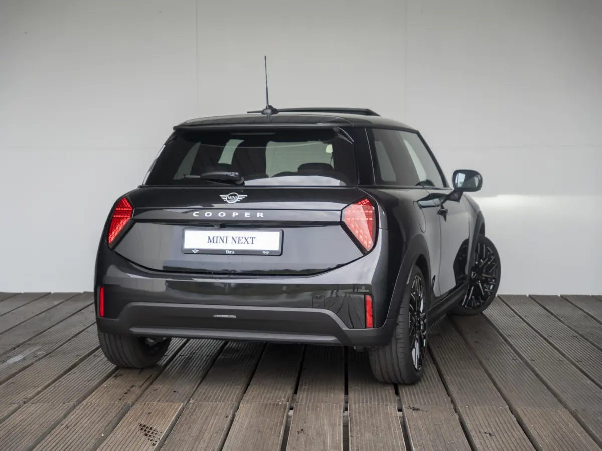Cooper C | Favoured Uitvoering + Pakket L