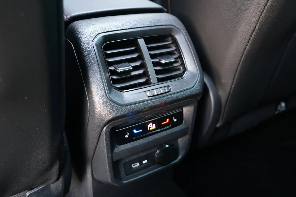 1.4 TSI e-Hybrid PHEV FR 245PK Pano Trekhaak Cam Elek Achterklep Memory Stoel ACC