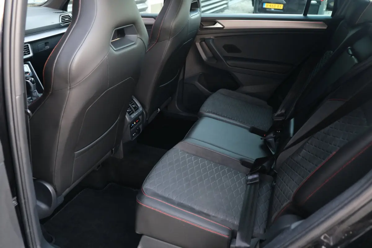 1.4 TSI e-Hybrid PHEV FR 245PK Pano Trekhaak Cam Elek Achterklep Memory Stoel ACC