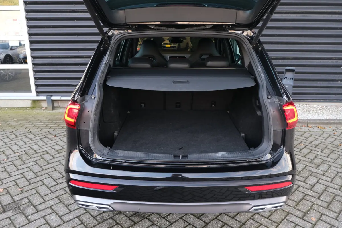 1.4 TSI e-Hybrid PHEV FR 245PK Pano Trekhaak Cam Elek Achterklep Memory Stoel ACC