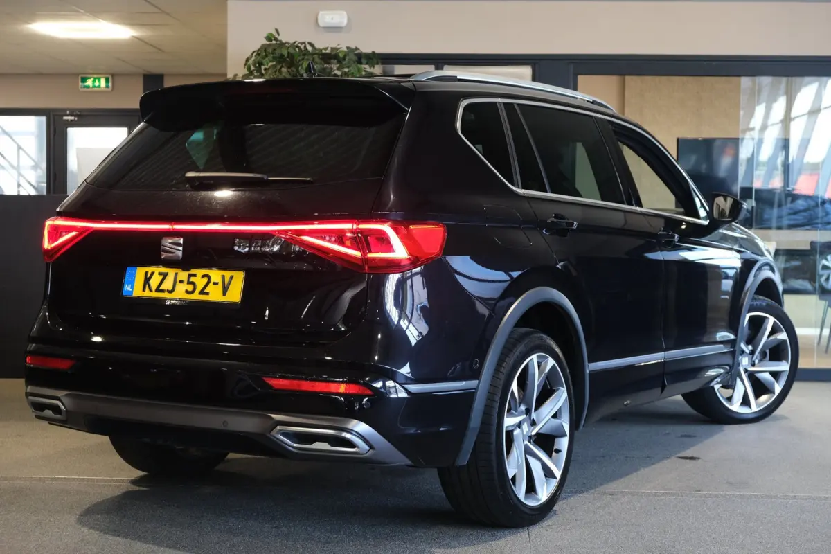 1.4 TSI e-Hybrid PHEV FR 245PK Pano Trekhaak Cam Elek Achterklep Memory Stoel ACC