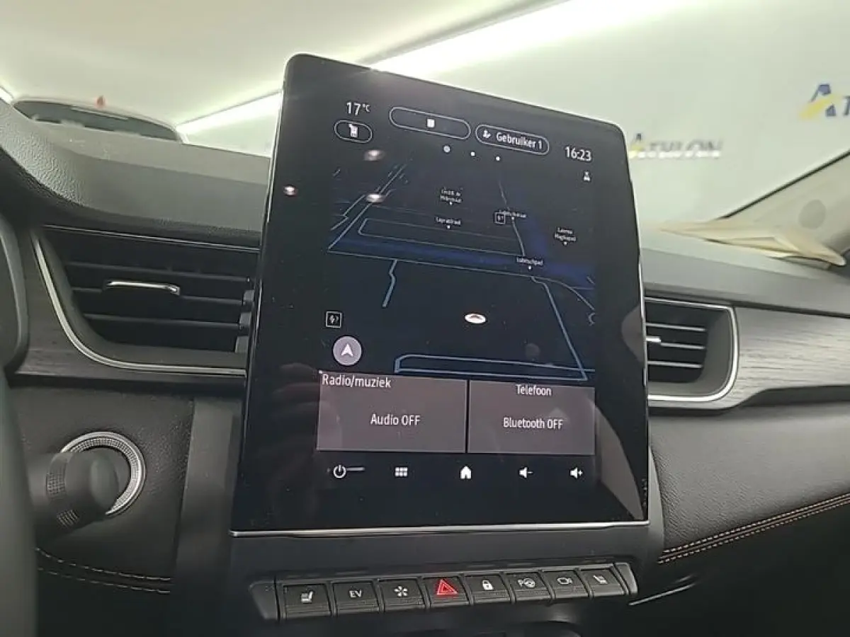 1.6 E-TECH PHEV 160 ICONIC I TREKHAAK I SCHUIF/KANTELDAK I LEDEREN BEKLEDING I STUUR/STOELVERWARMING