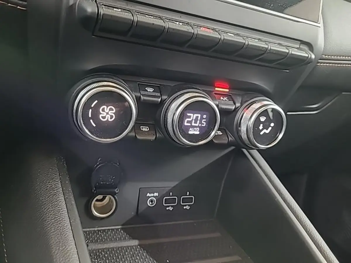 1.6 E-TECH PHEV 160 ICONIC I TREKHAAK I SCHUIF/KANTELDAK I LEDEREN BEKLEDING I STUUR/STOELVERWARMING