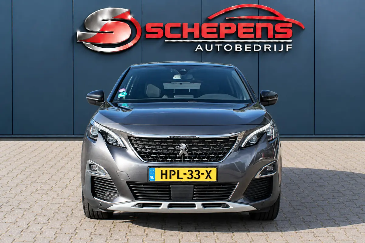 1.2 PureTech GT Line | Automaat | Trekhaak | Camera | Navi | Carplay