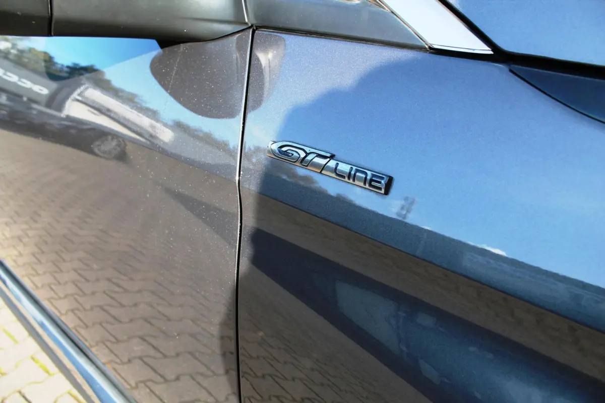 1.2 PureTech GT Line | Automaat | Trekhaak | Camera | Navi | Carplay