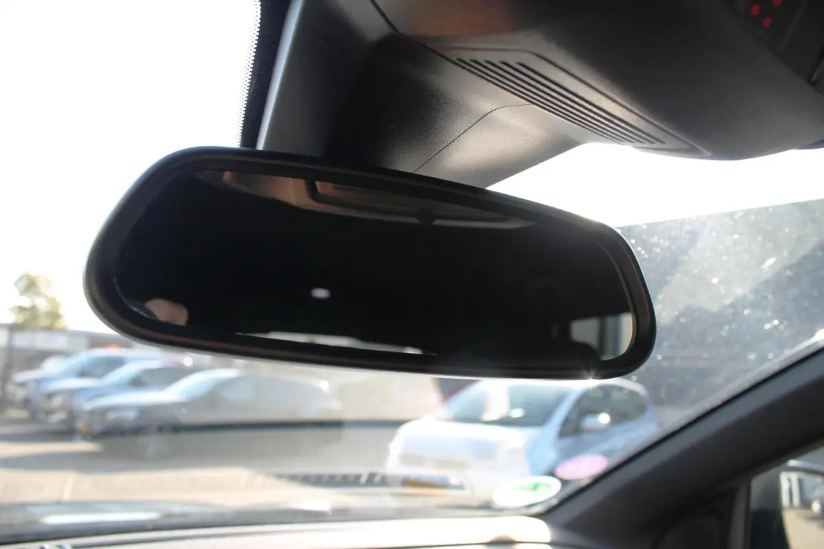 1.2 PureTech GT Line | Automaat | Trekhaak | Camera | Navi | Carplay
