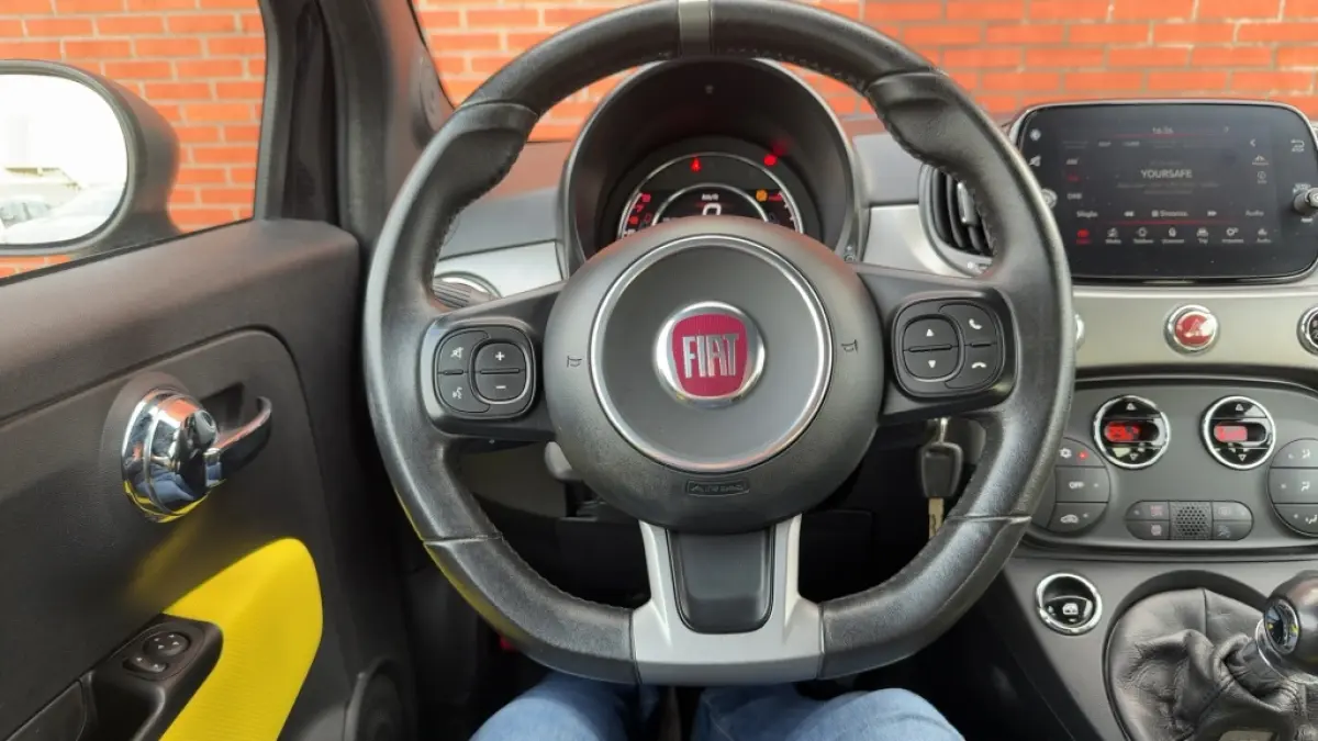 0.9 TwinAir Turbo Sport 105PK 105PK Sportinterieur Half Leder