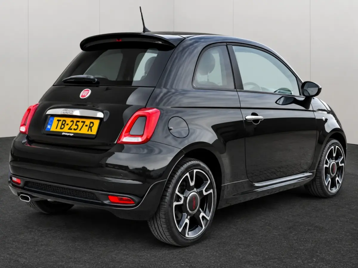 0.9 TwinAir Turbo Sport | 105PK | Sportinterieur | Half Leder