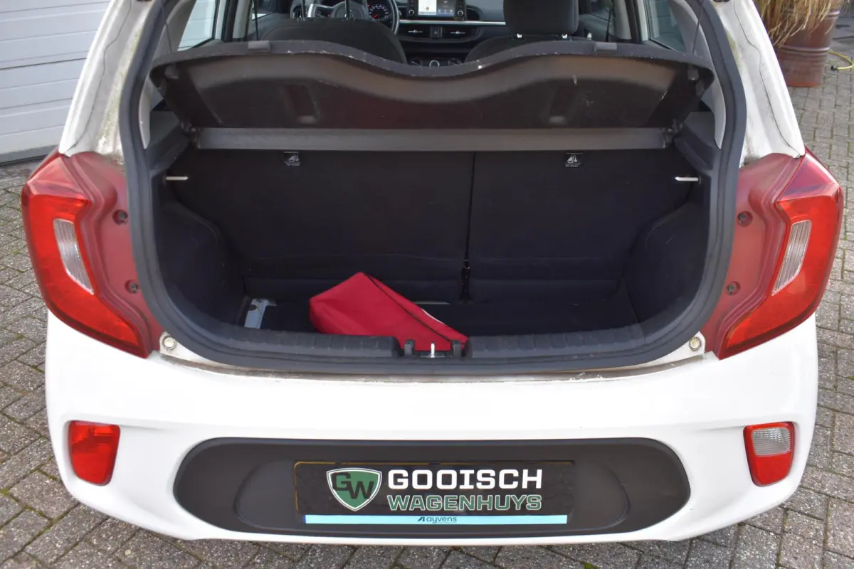 1.0 CVVT ComfortPlusLine Navigator | Carplay | Camera | Airco |