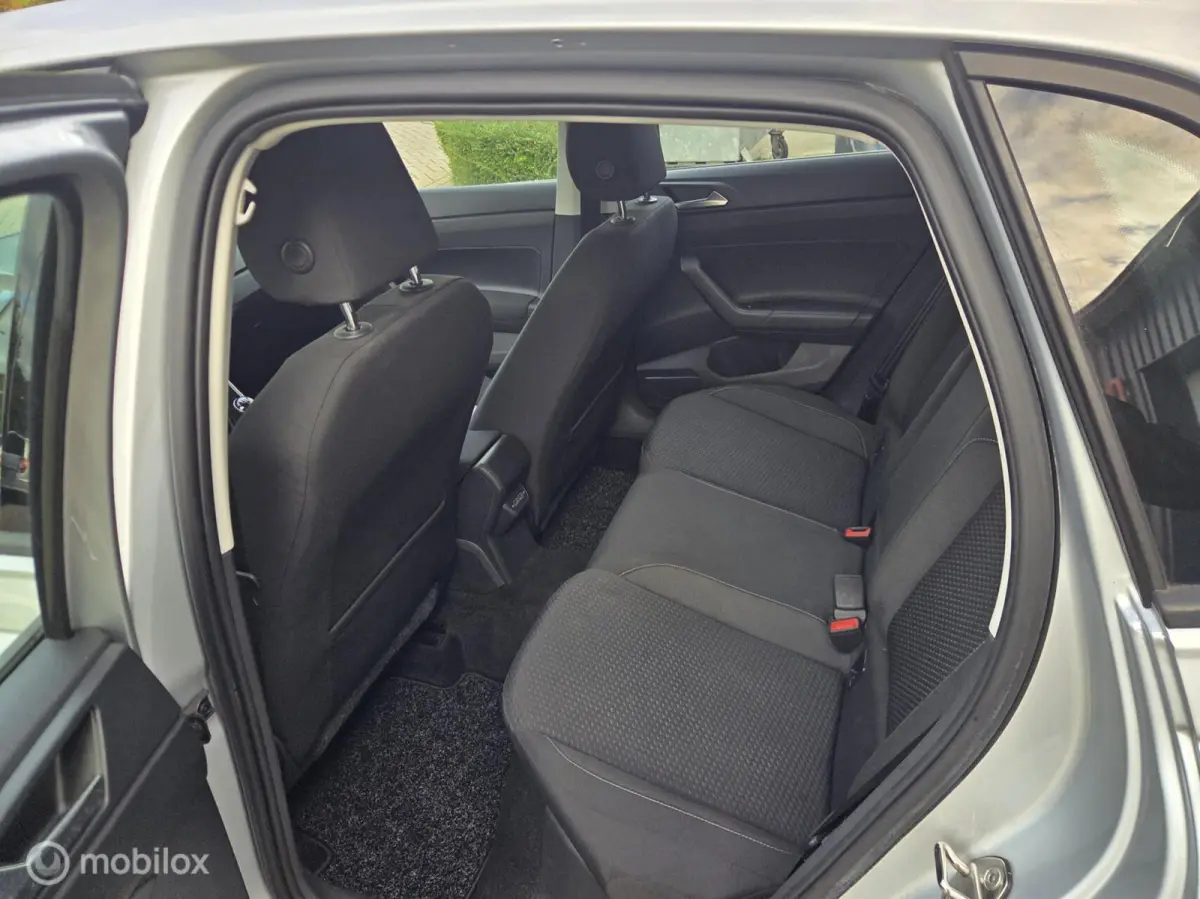 1.0 TSI Comfortline Business