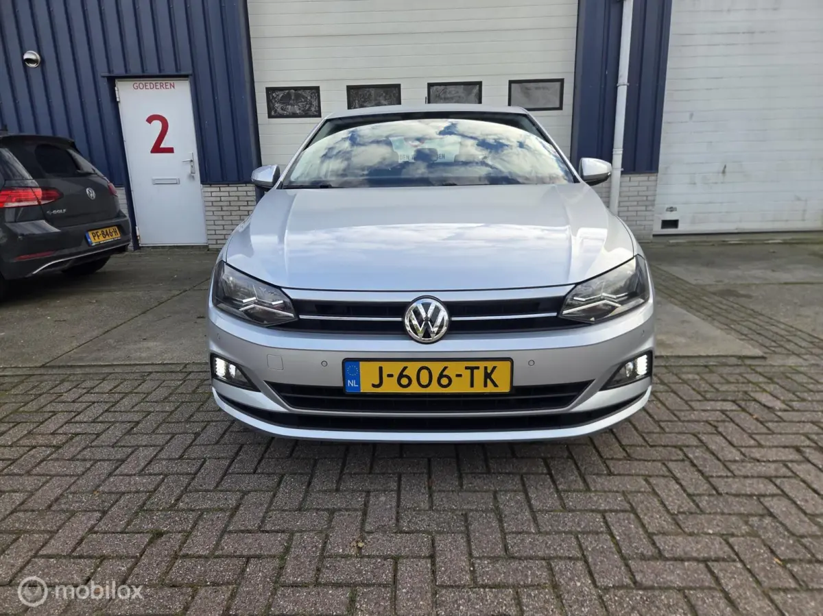 1.0 TSI Comfortline Business