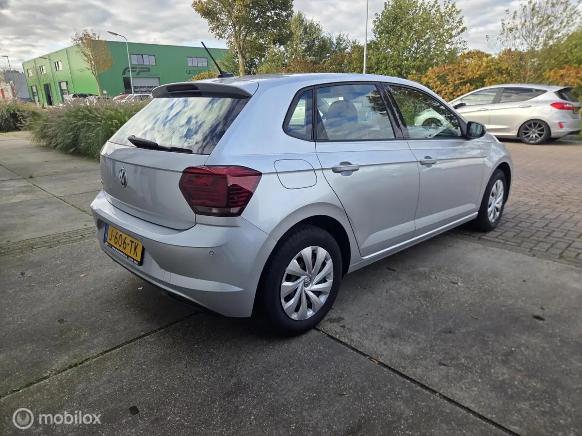 1.0 TSI Comfortline Business
