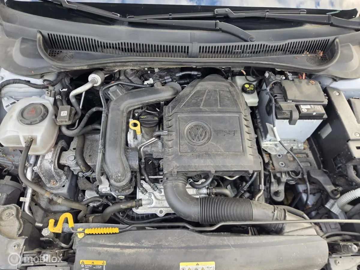 1.0 TSI Comfortline Business