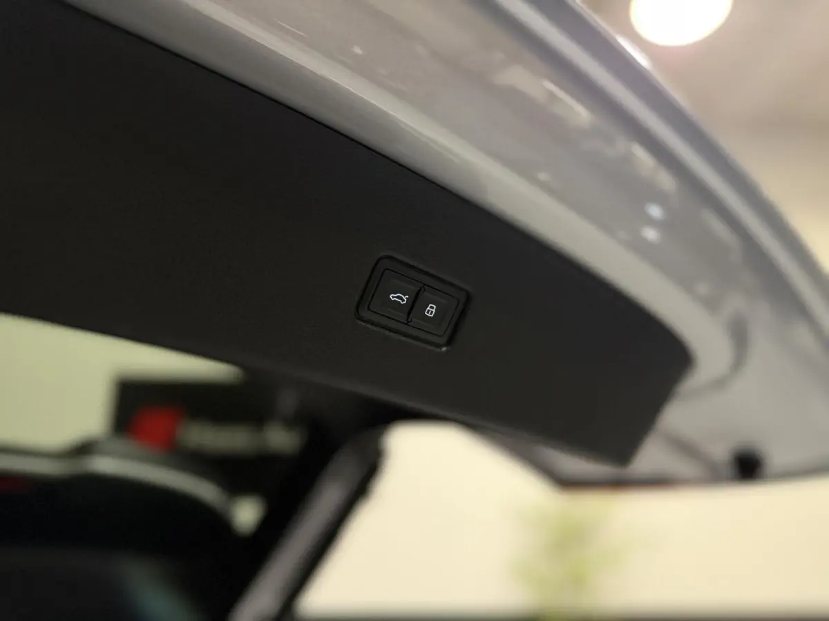 55 TFSI e S edition Competition|Pano|Lucht
