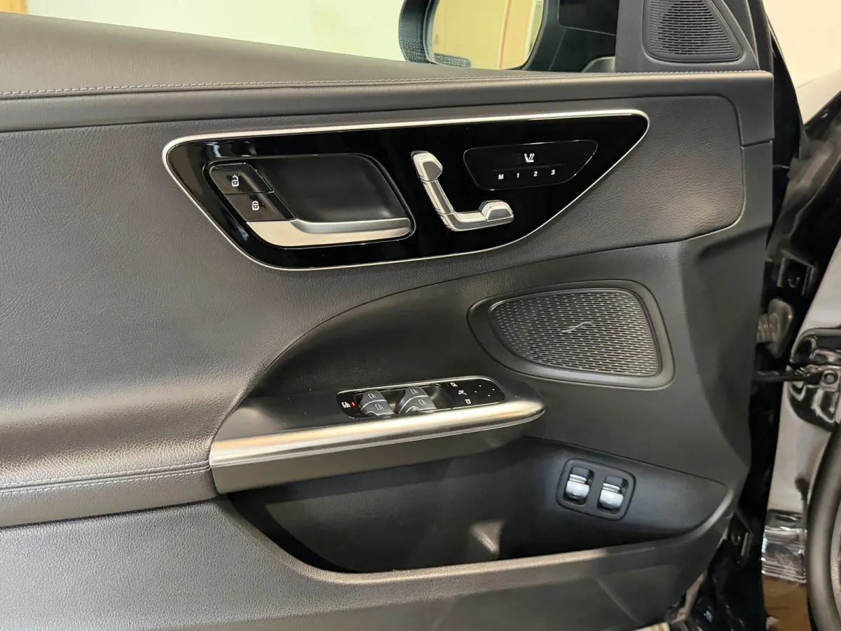 300 e AMG-line - Panorama - Leder - 360 - Memory
