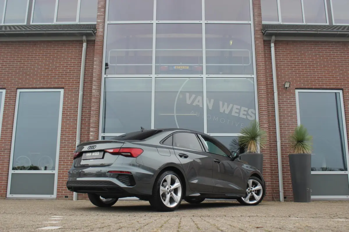 35 TFSI edition one S-Line 150 pk | NL auto | 1e eigenaar | B&O | Trekhaak | Carplay | Cruise control | LED | Navi | Sportstoelen | Sportstuur |