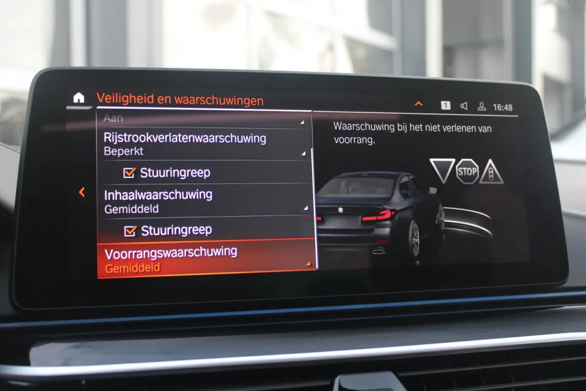 545e xDrive M-Sport | Pano | 360 | Laser | HK | ACC | Ventilatie | Soft close