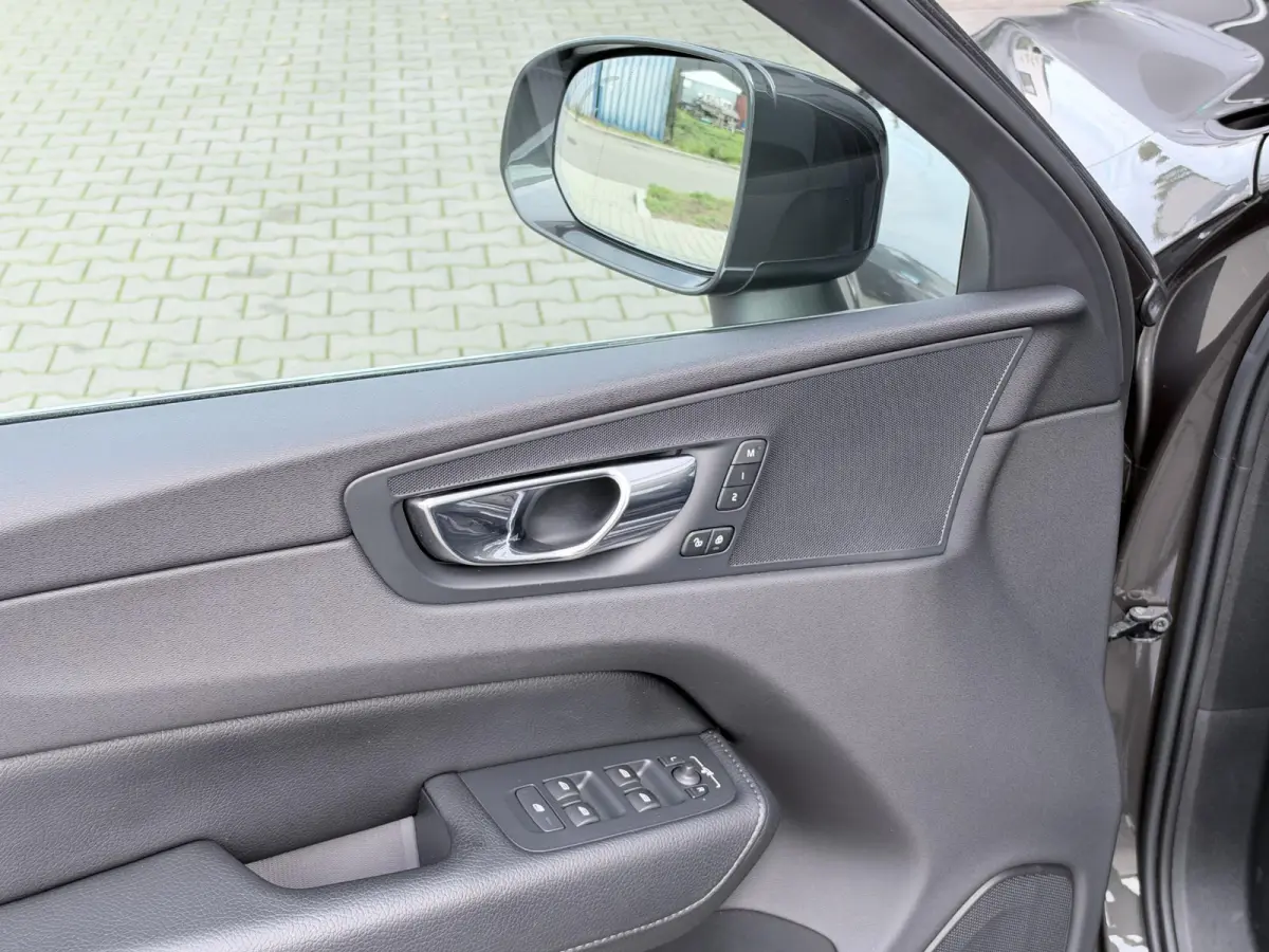 2.0 T5 AWD Inscription 254 PK | Trekhaak | Leder | 360 camera | Carplay