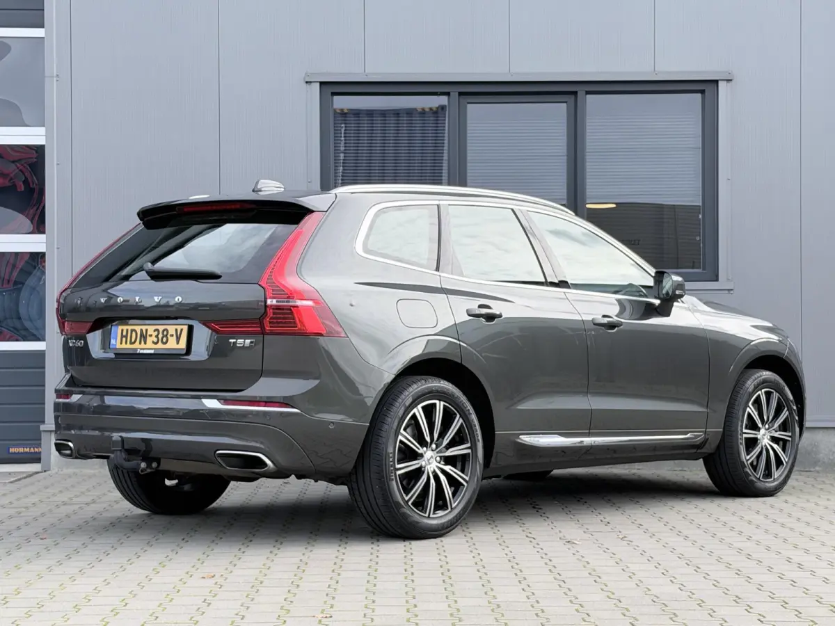 2.0 T5 AWD Inscription 254 PK | Trekhaak | Leder | 360 camera | Carplay