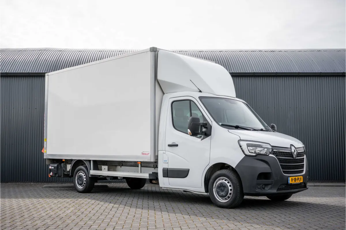 2.3dCi | Bakwagen met Laadklep | LED | Carplay | Camera | Cruise