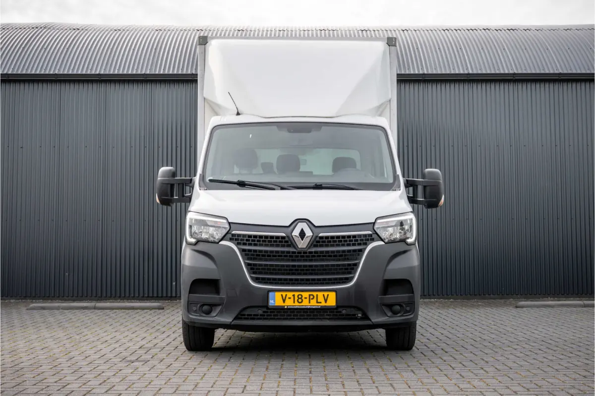 2.3dCi | Bakwagen met Laadklep | LED | Carplay | Camera | Cruise